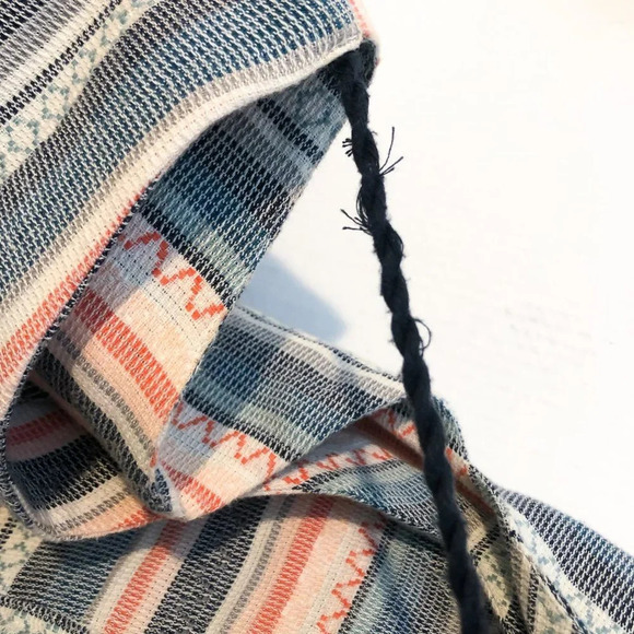 The Odells Striped V Neck Cropped Wide Leg Tassled Beach Vacation Romper XS - Picture 9 of 11